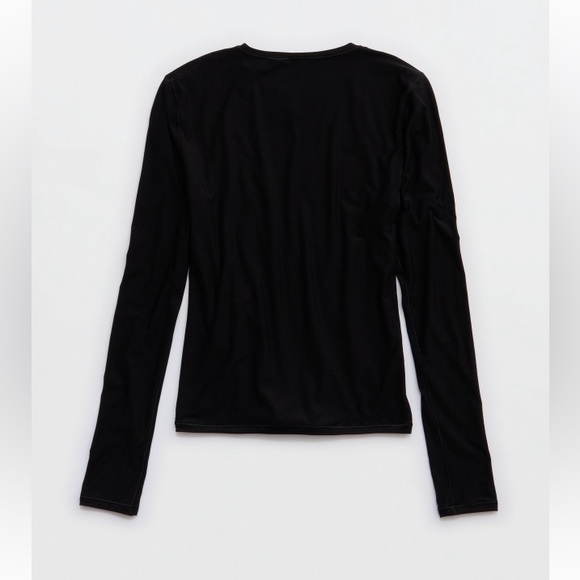 NWT Aerie SMOOTHEZ Long Sleeve Crew T-Shirt in True Black Sz XS. - Picture 10 of 10